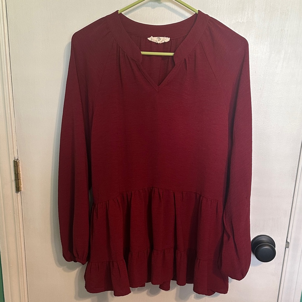 0084 Entro‎ Deep Red Peplum Blouse women’s size small